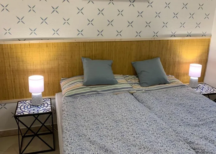 Vyhled Na More, Zahradka A Bazen Apartment *