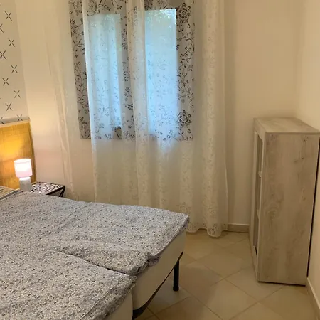 Apartmán Výhled Na Moře, Zahrádka A Bazén Valledoria (Sardinia)