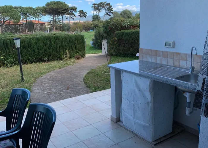 Vyhled Na More, Zahradka A Bazen Appartement *